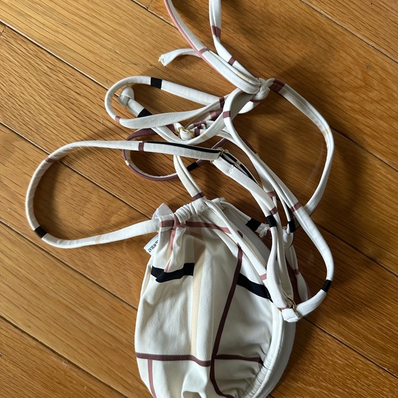 WeWoreWhat Stylish White Plaid Bikini Set Size M - Picture 3 of 5
